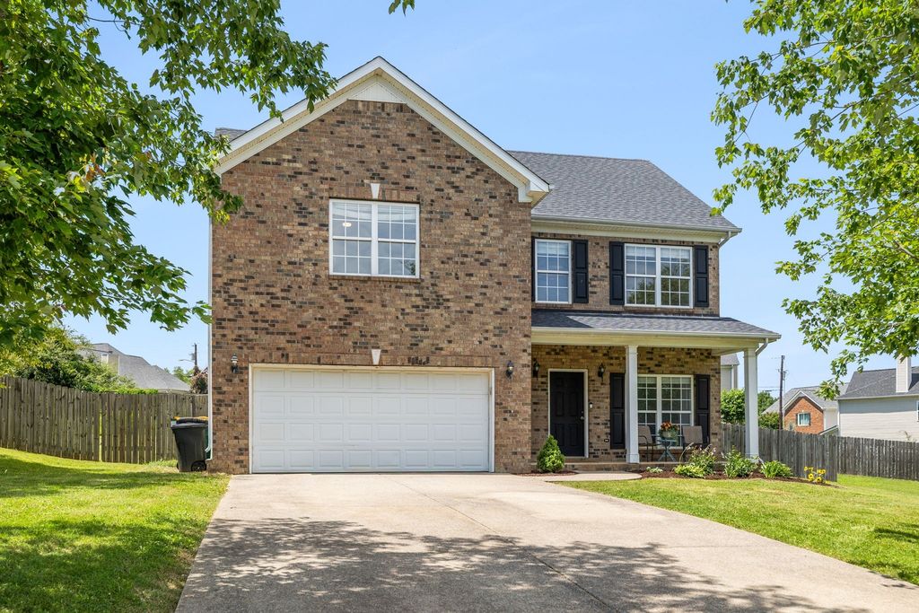3005 Ping Ct, Spring Hill