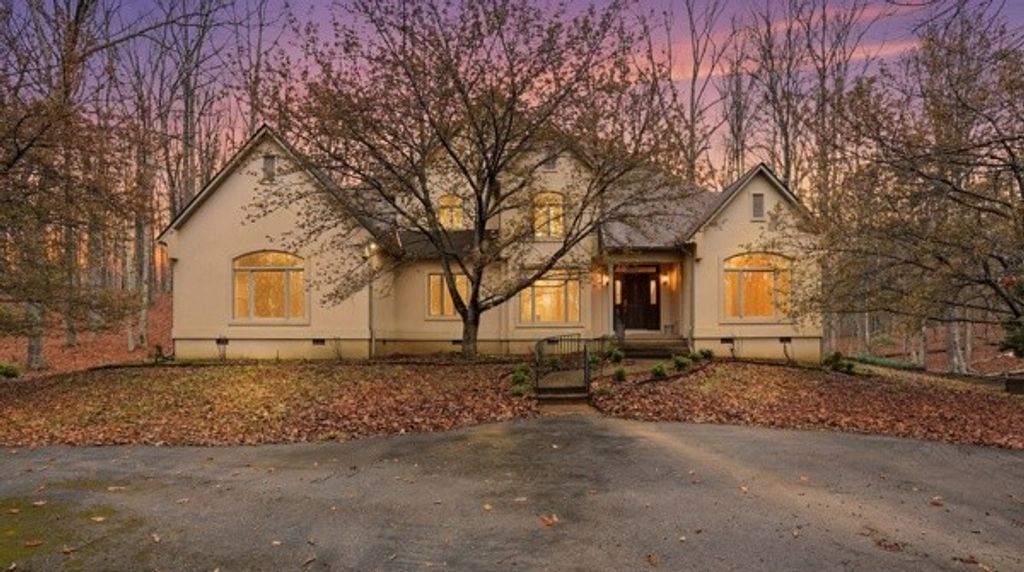 921 Poplar Pl, Monteagle