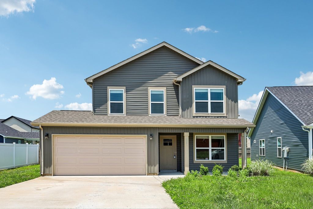 203 Clark Rd, Clarksville