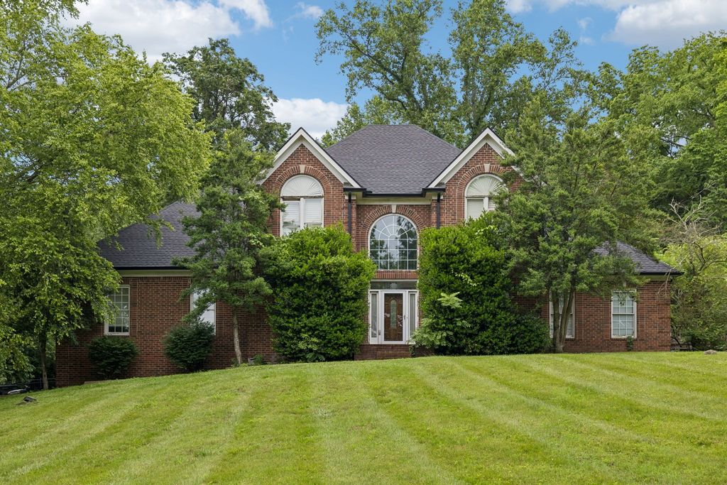 9534 Thoroughbred Way, Brentwood