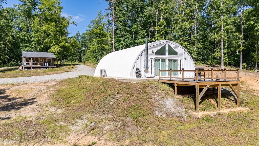 1239 Cherokee Rd, Waynesboro