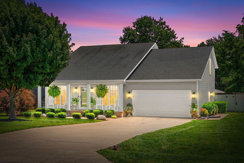 1215 Bark Ridge Cir, Hopkinsville