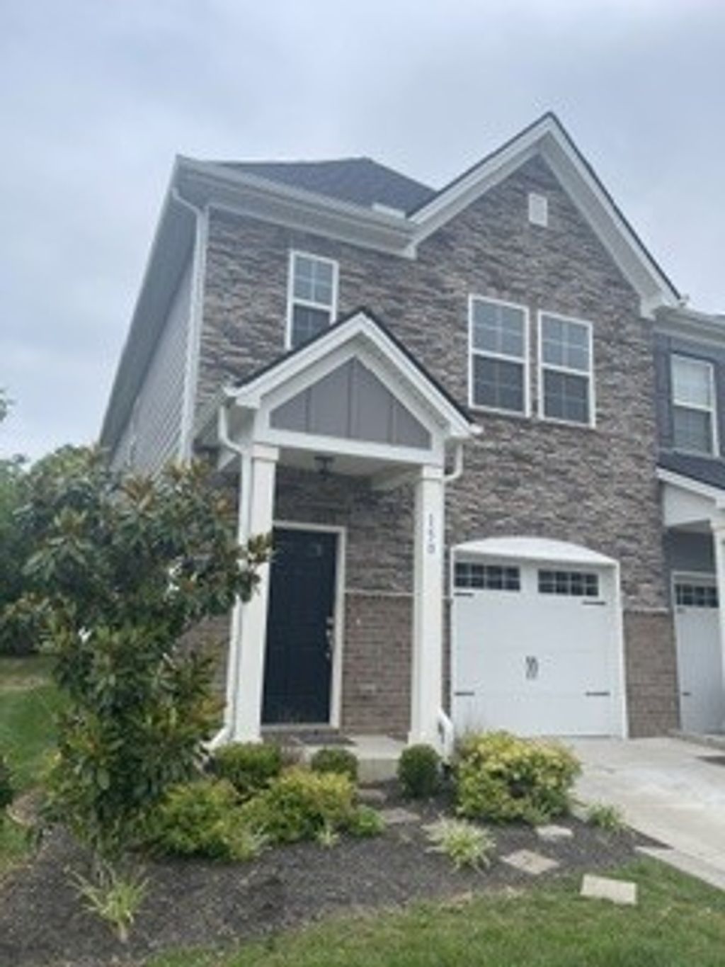 150 Brighton Ln, Lebanon
