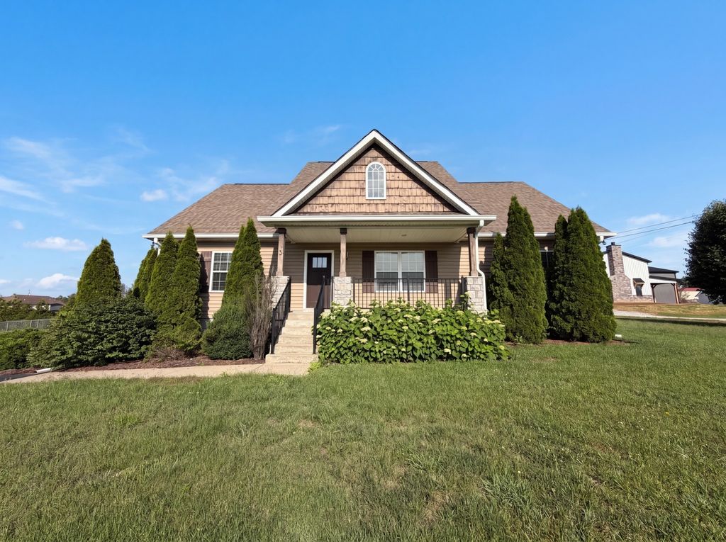 131 Mitchell Rd, Portland