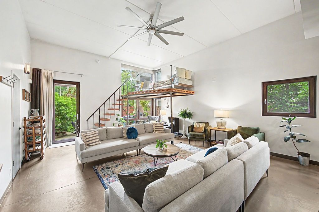 2218 Belmont Blvd 102, Nashville