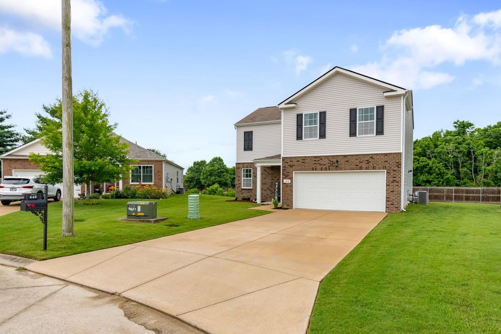 648 Prominence Rd, Columbia