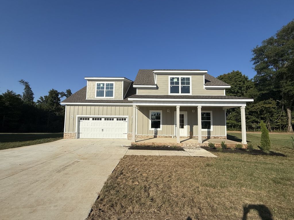 348 Hereford Farms, Clarksville