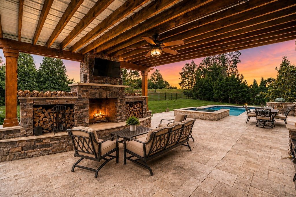 9405 Big Horn Rdg, Brentwood