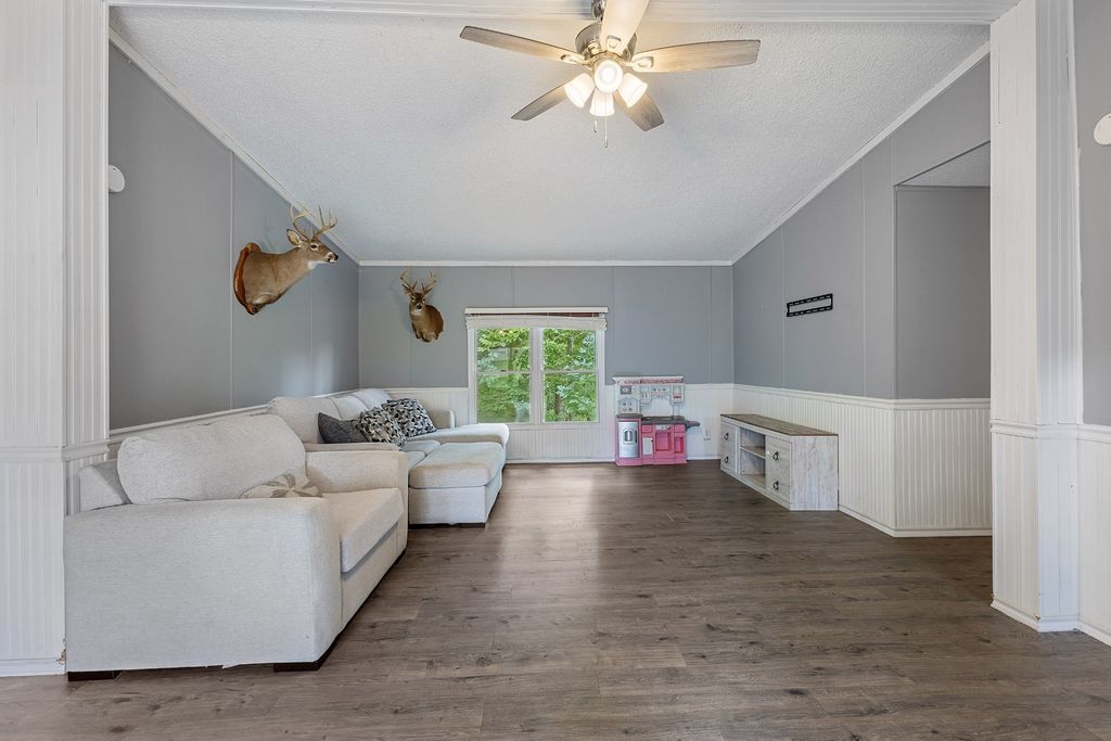 1022 Dogwood Ln, Kingston Springs