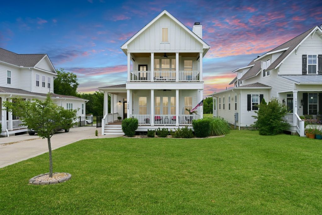 1508 E Stewarts Ln, Nashville