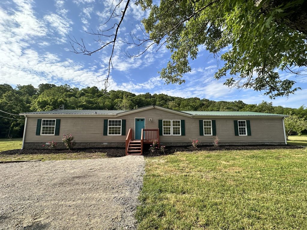 7287 Pinewood Rd, Nunnelly