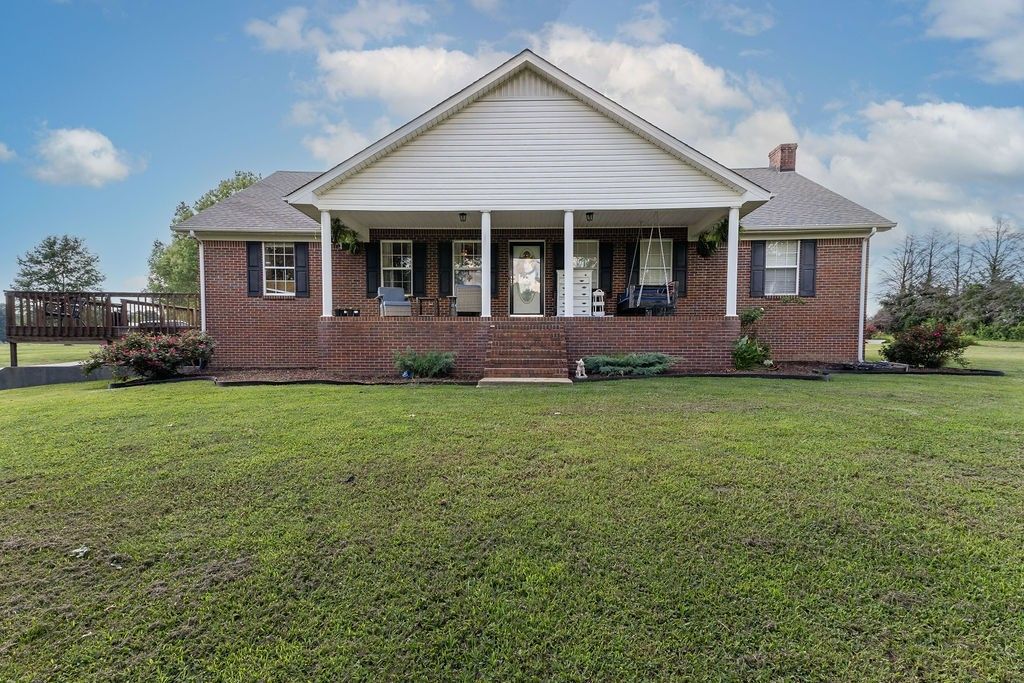 187 N Old Military Rd, Summertown