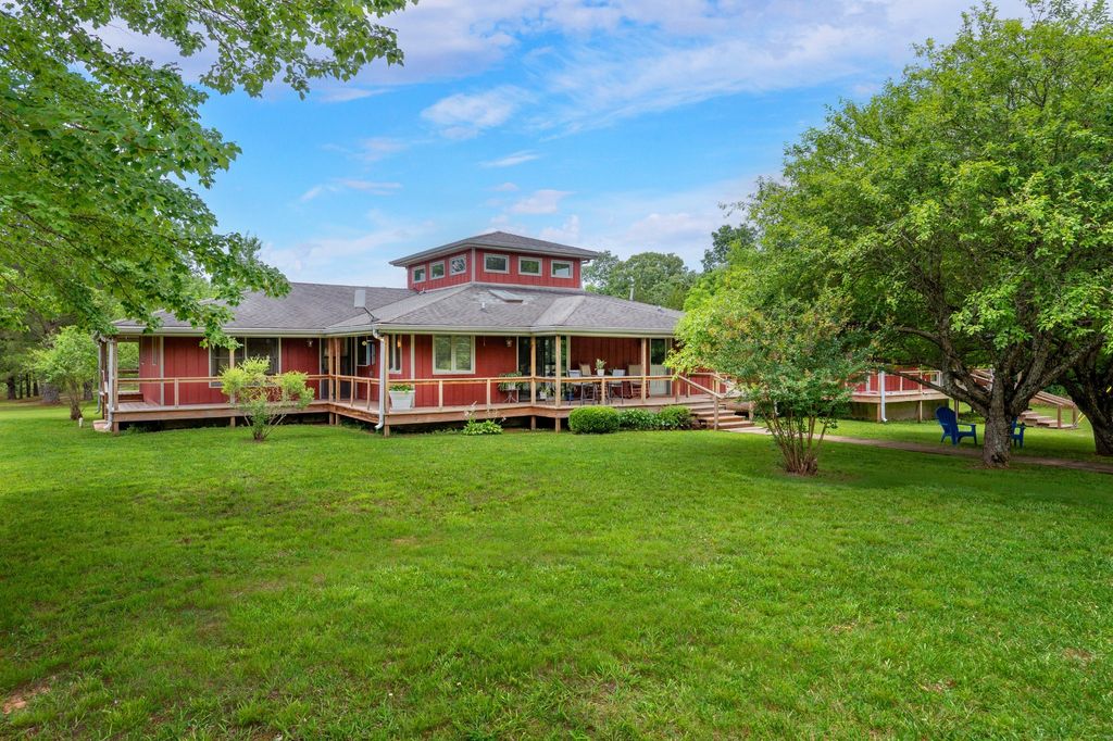859 Flat Woods Rd, Lebanon