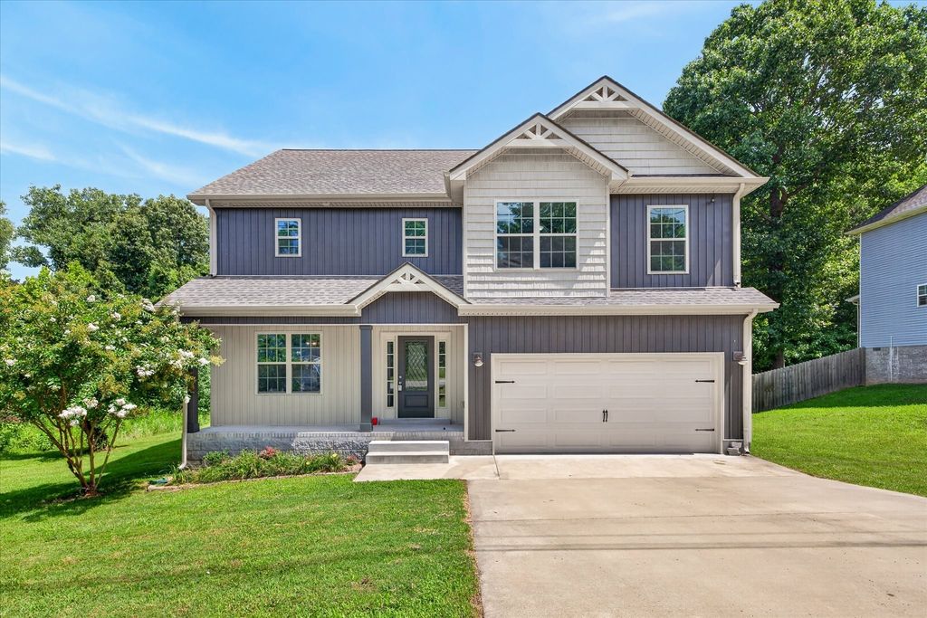 1499 Dewberry Rd, Clarksville