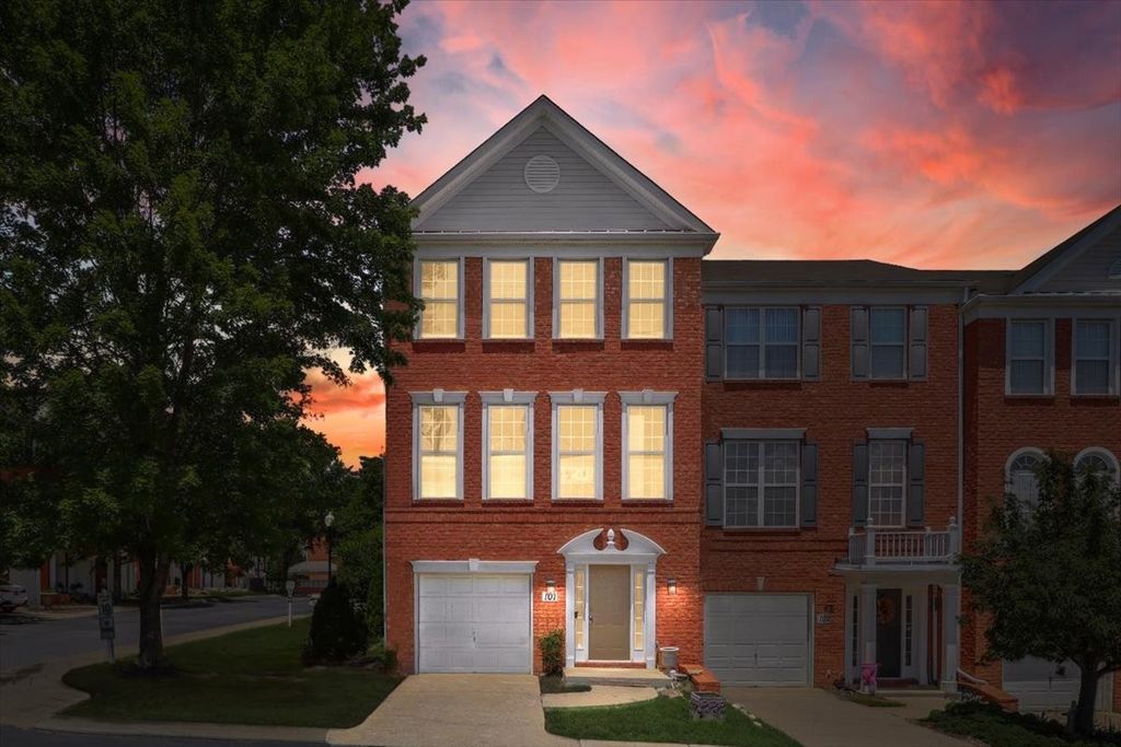 7252 Highway 70 S 101, Nashville