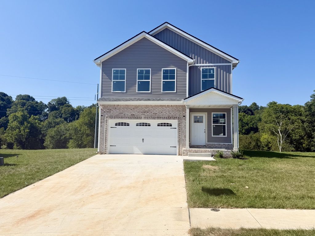 337 Cardinal Creek, Clarksville