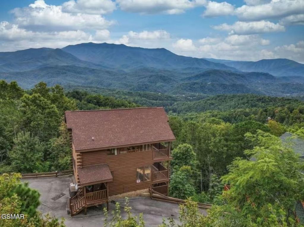 1154 Villa Overlook Way, Gatlinburg