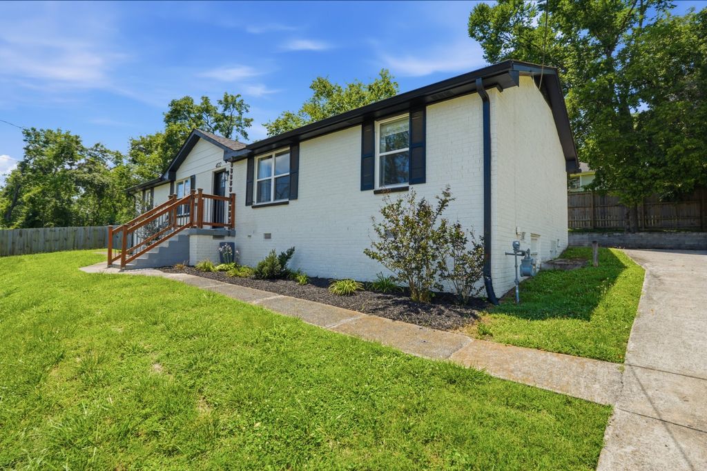 628 Maplewood Ln, Nashville