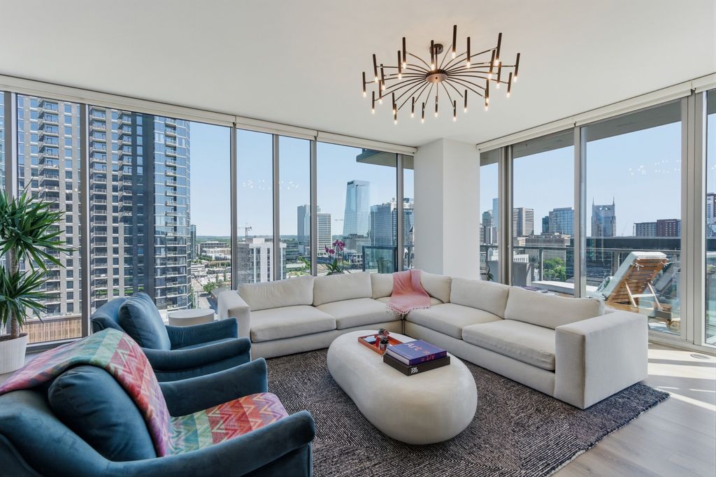 1212 Laurel St 1202, Nashville