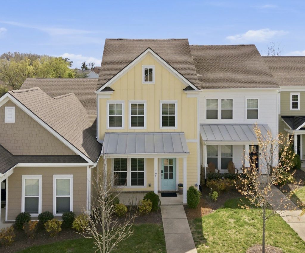 108 Mary Ann Cir, Spring Hill