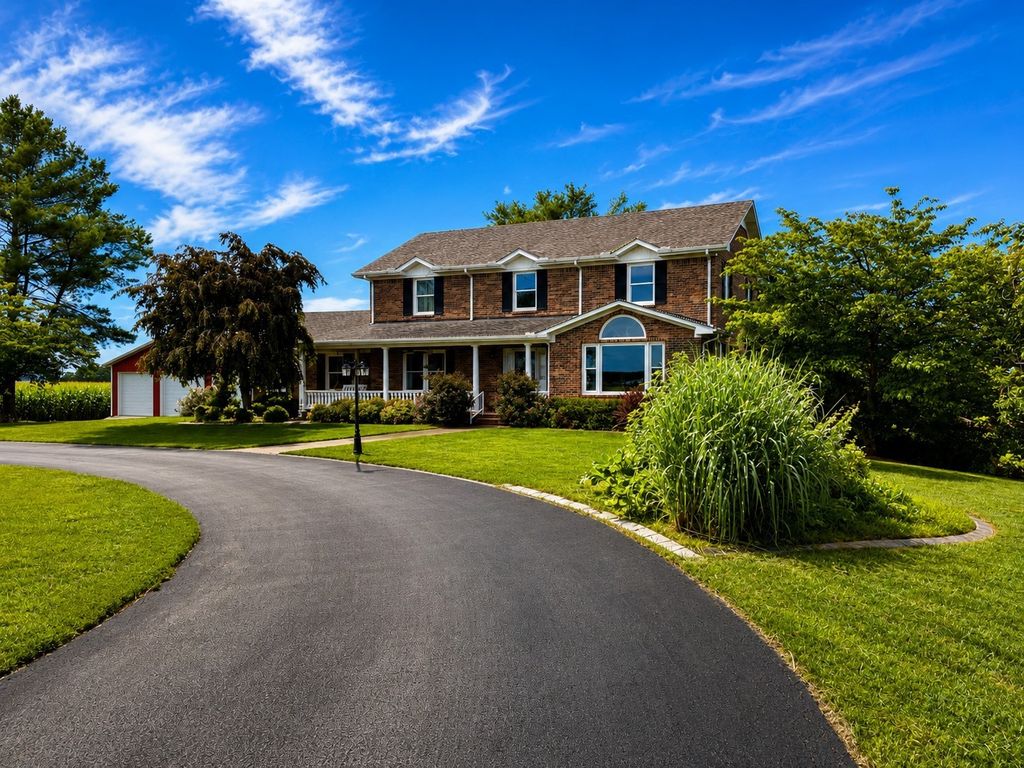 10814 Clarksville Rd, Olmstead