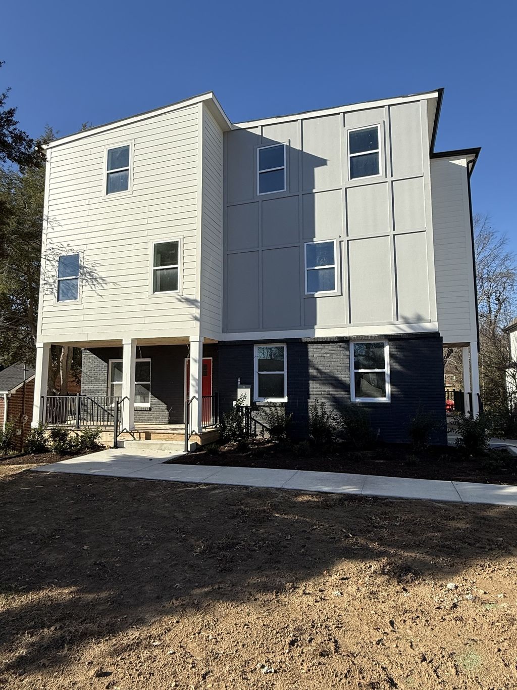 1510a Harwood Dr, Nashville