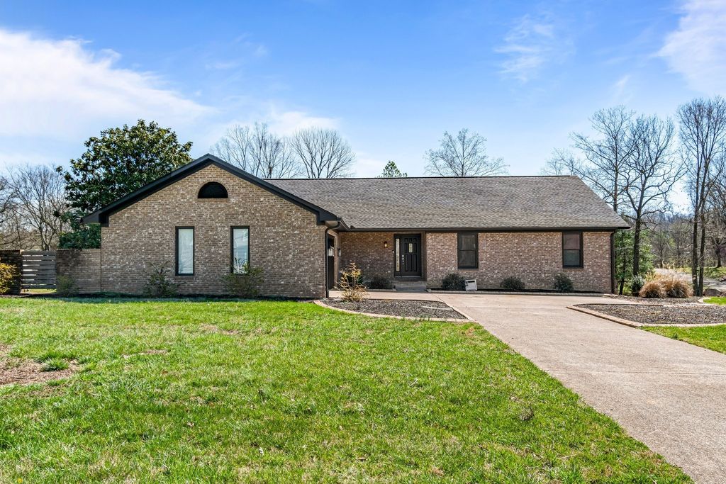 1106 Roseland Dr, Columbia