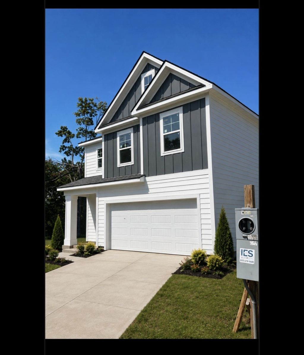4001 Gaskill Dr, Smyrna