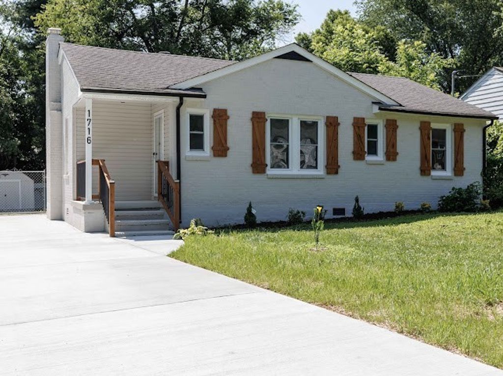 1716 Hillview Dr, Columbia