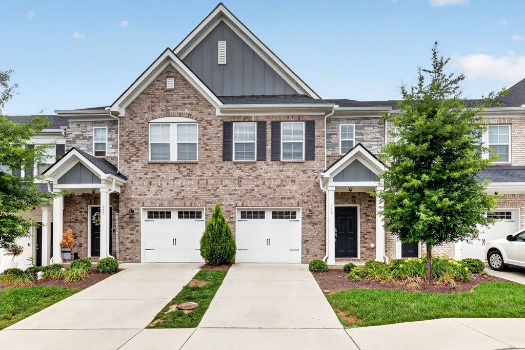 119 Brighton Ln, Lebanon