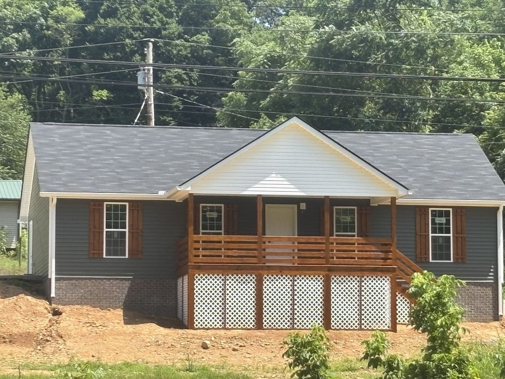 226 Lanier Private Ln, Pulaski