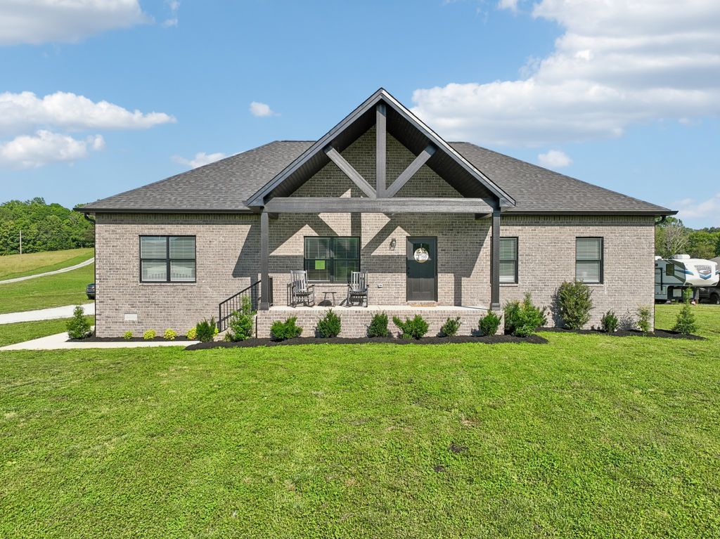 4353 New Harmony Rd, Hartsville