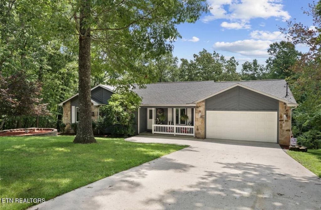 159 Ivy Brook Lane, Crossville