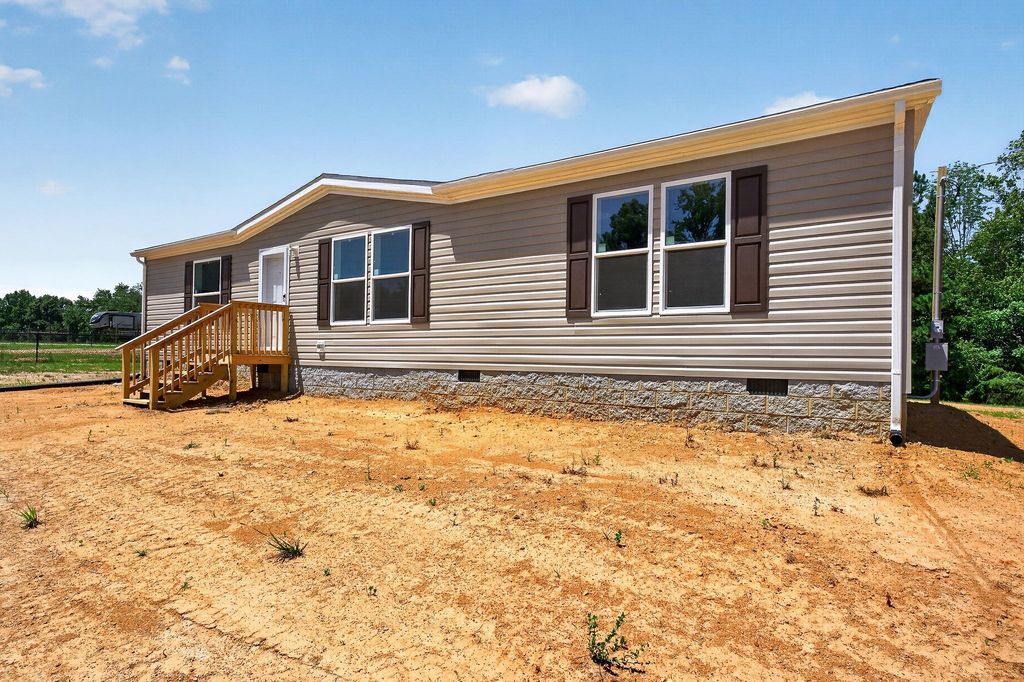 451 Salem Rd, McMinnville