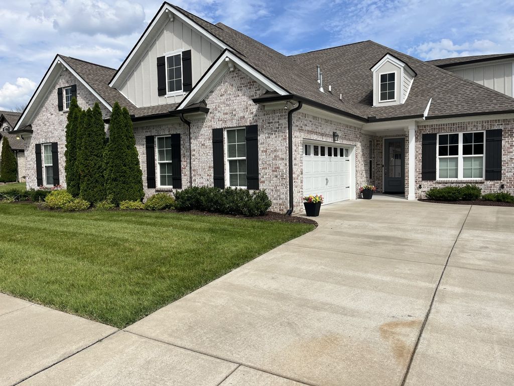 404 Anchor Reserve Cv, Hermitage