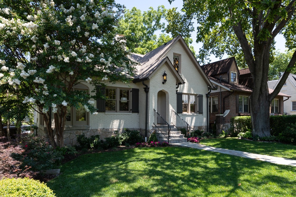 Photo of Listing #3243405