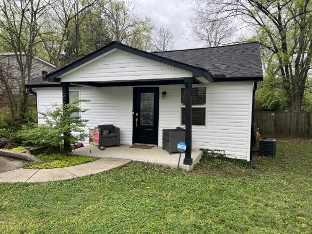 316 Edwin St, Nashville
