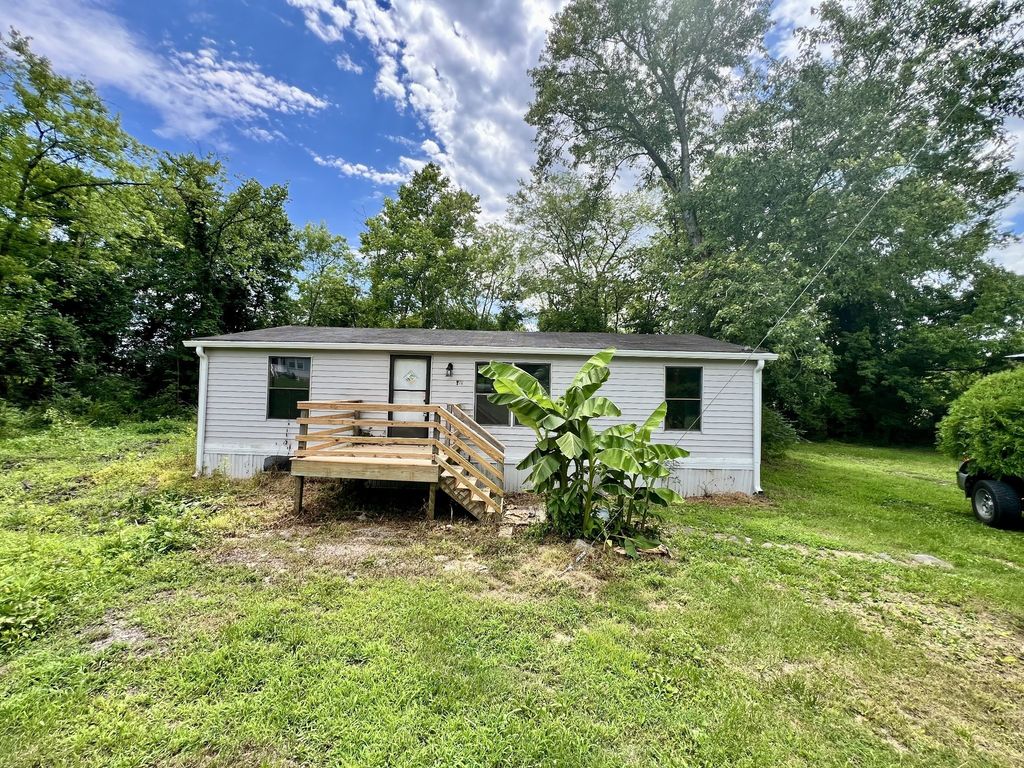 110 Hinkle Hill St E, Bell Buckle