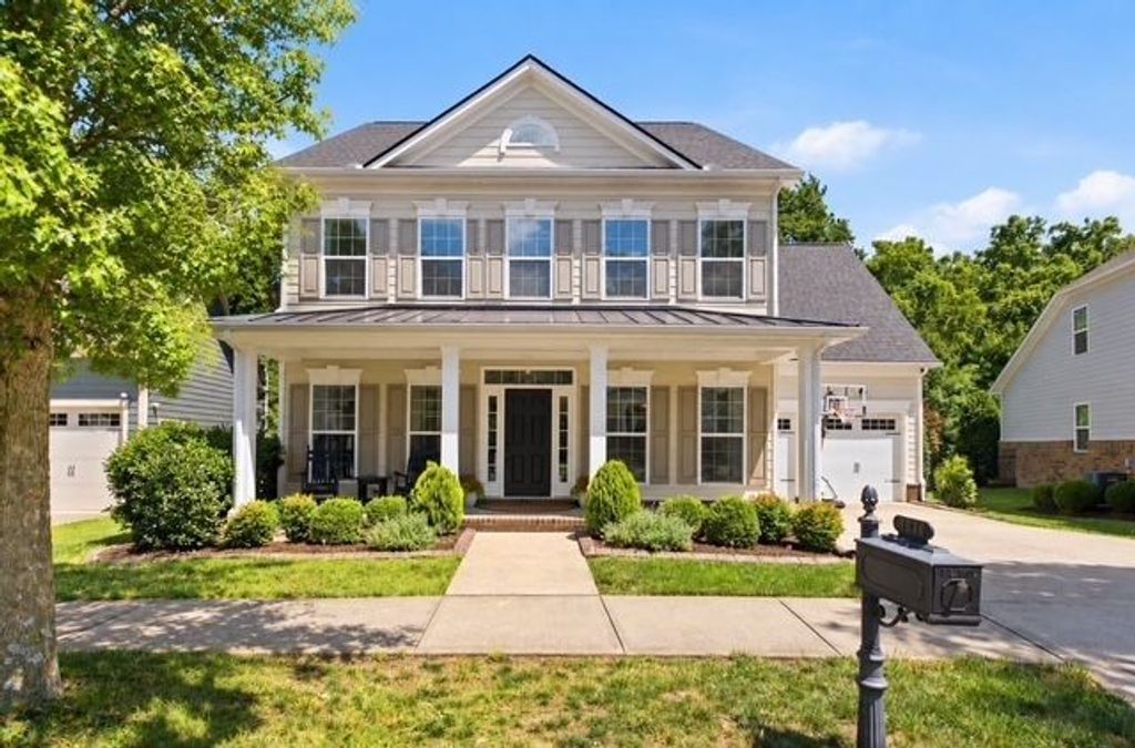 1017 Linden Isle Dr, Franklin