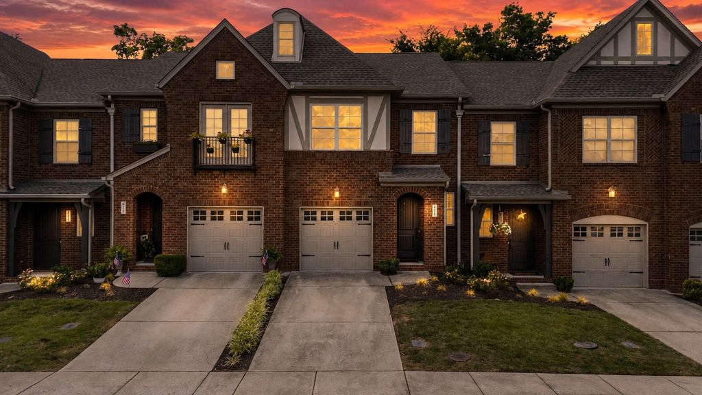 419 Waterbrook Dr, Mount Juliet