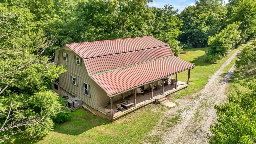 16600 Center Hill Dam Rd, Silver Point