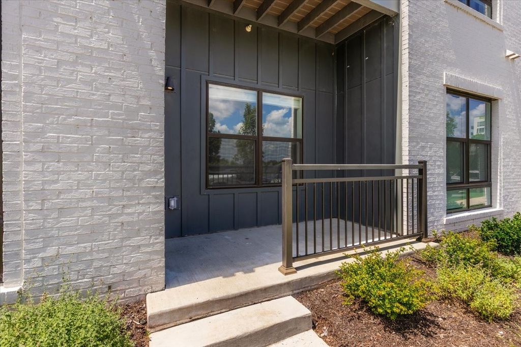 1677 54th Ave N 109, Nashville