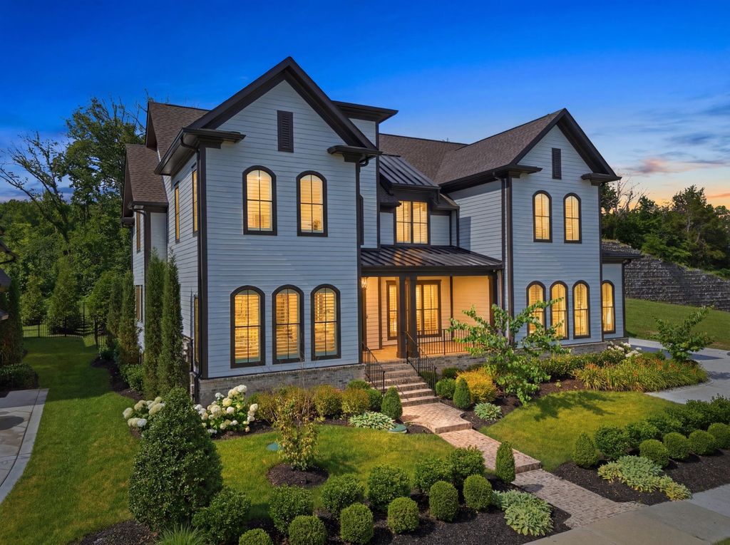 8068 Heirloom Blvd, College Grove