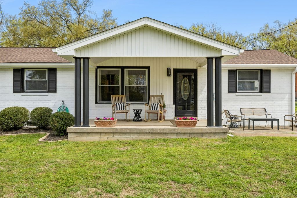 2300 Kimberly Dr, Nashville