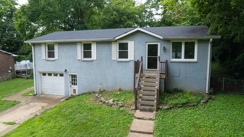 213 Sterry Ct, Antioch