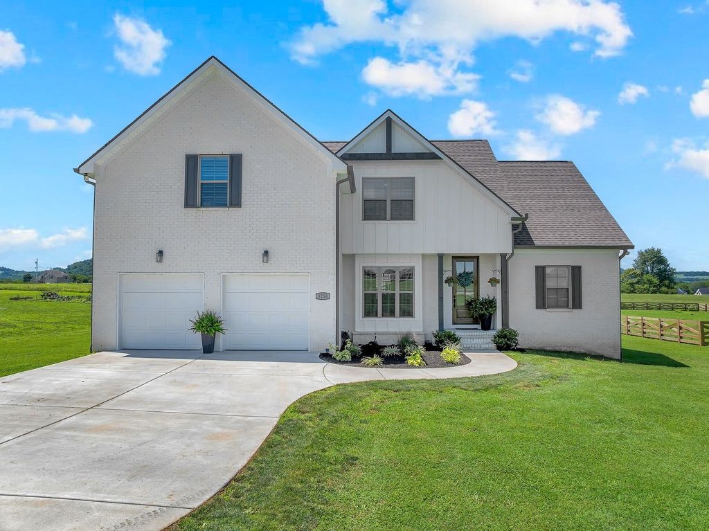 3256 Ostella Rd, Cornersville