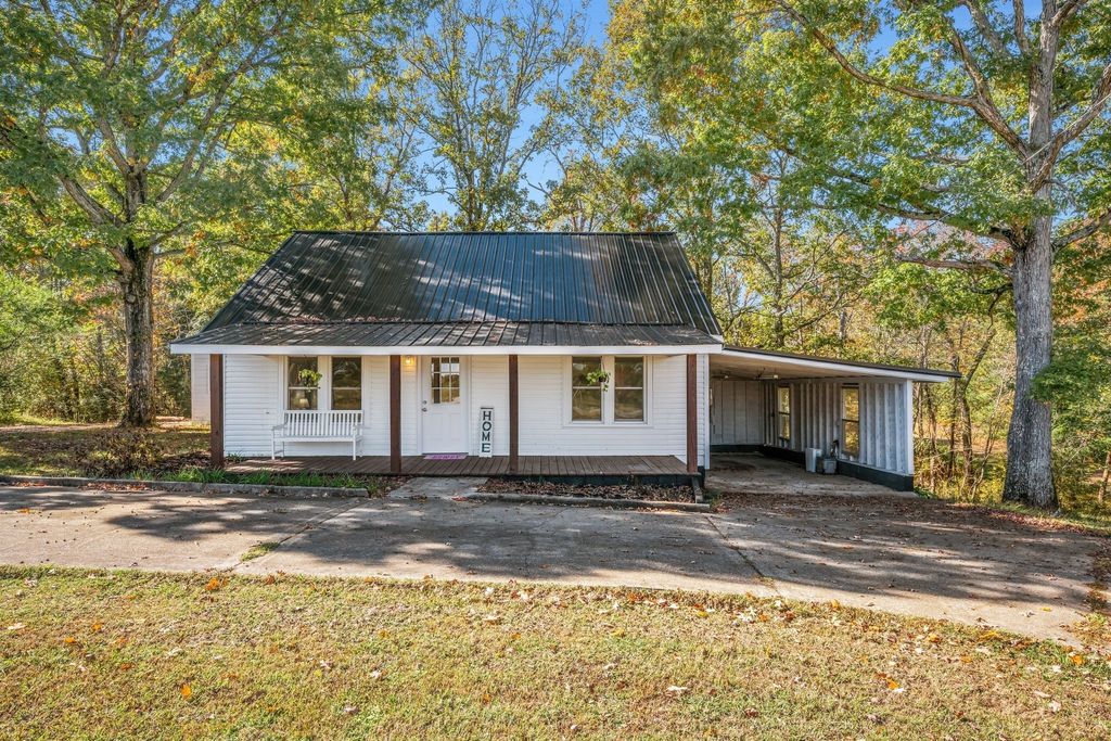 1865 Clydeton Rd, Waverly