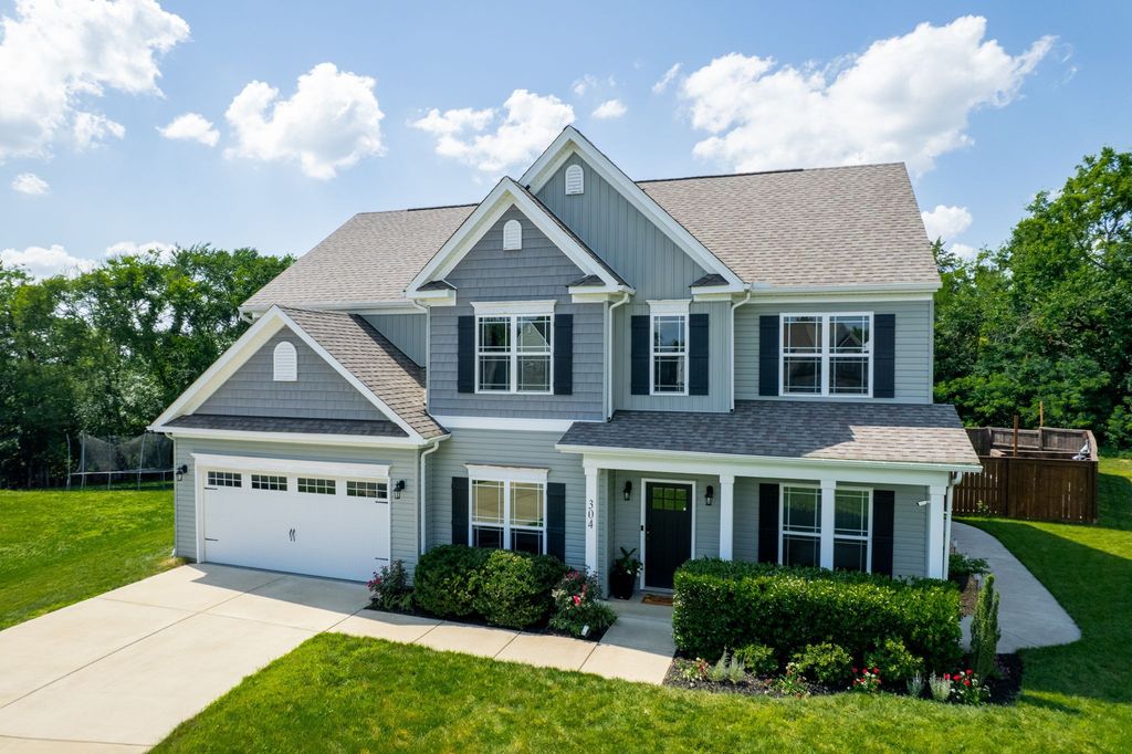 304 Cadet Ct, Spring Hill