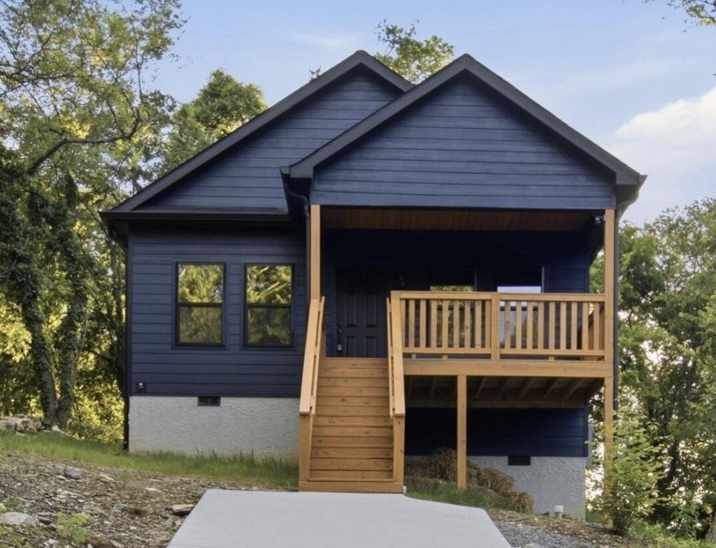 4805 16th Avenue, Chattanooga