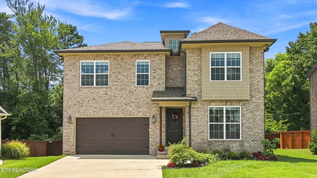 7913 Yellow Jasmine Lane, Knoxville
